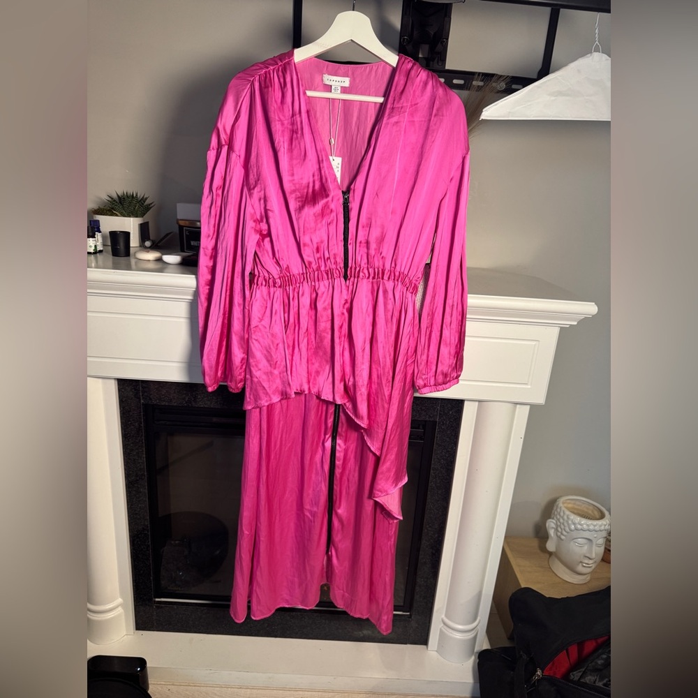 Topshop hot Pink Satin Long Sleeve Dress Size 4 NWT